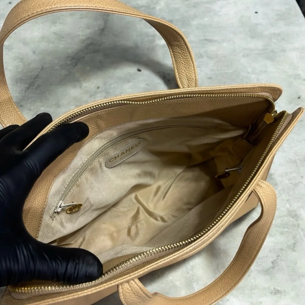 CHANEL Vintage 1997 Beige Caramel Caviar Leather Logo Tote Bag